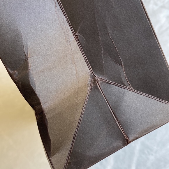 BOTTEGA VENETA Medium Paper Bag - Picture 5 of 12